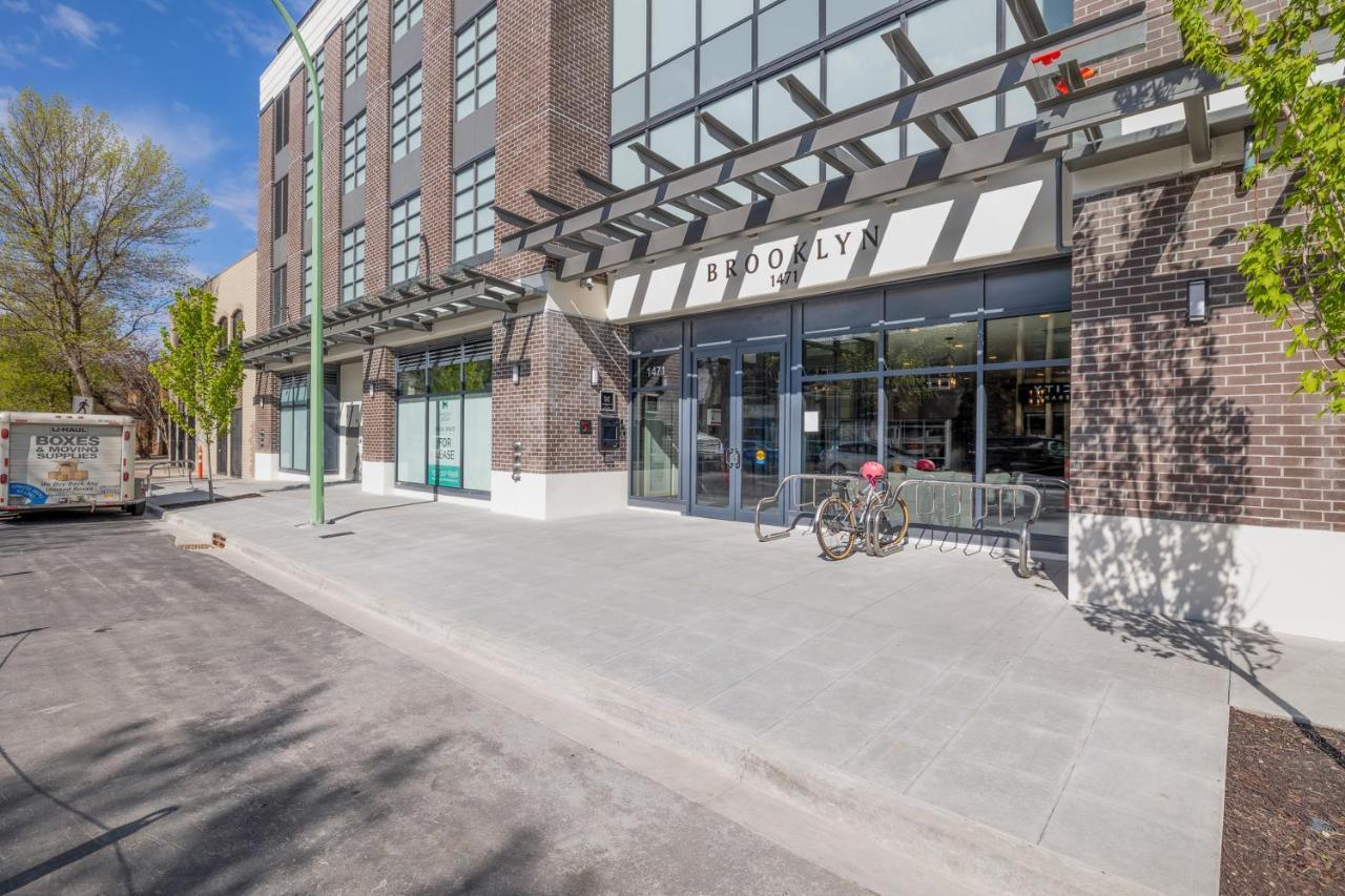Brand New Luxury Downtown Near The Beach #13 Kelowna Zewnętrze zdjęcie
