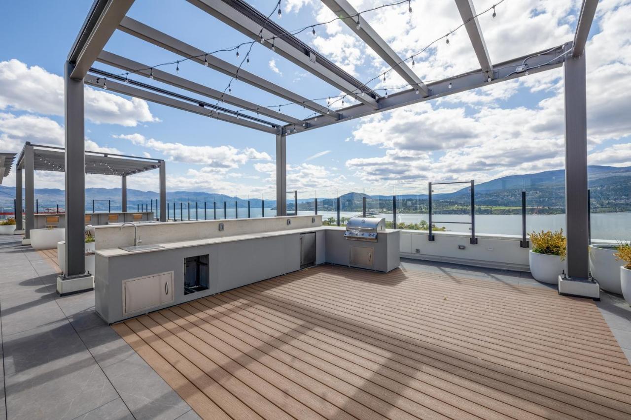 Brand New Luxury Downtown Near The Beach #13 Kelowna Zewnętrze zdjęcie