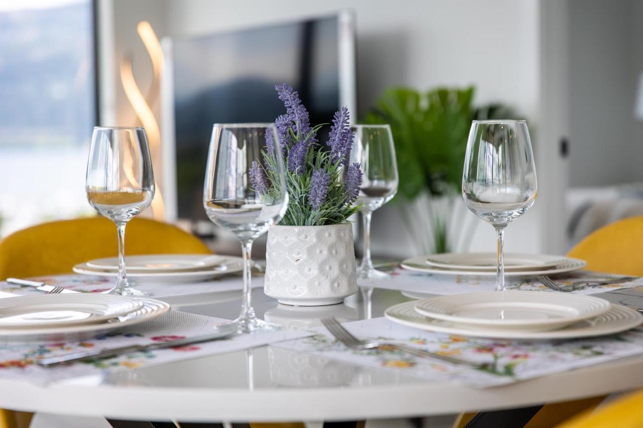 Brand New Luxury Downtown Near The Beach #13 Kelowna Zewnętrze zdjęcie