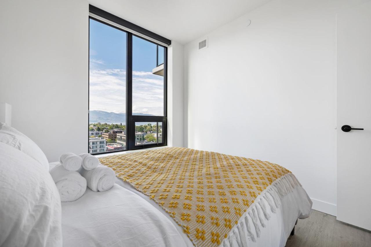 Brand New Luxury Downtown Near The Beach #13 Kelowna Zewnętrze zdjęcie